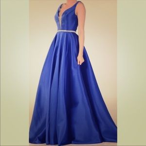 Ed Young Prom Dress - elegant
